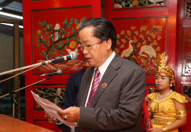 缅甸中华总商会热烈庆祝“华助中心”揭牌仪式隆重举行